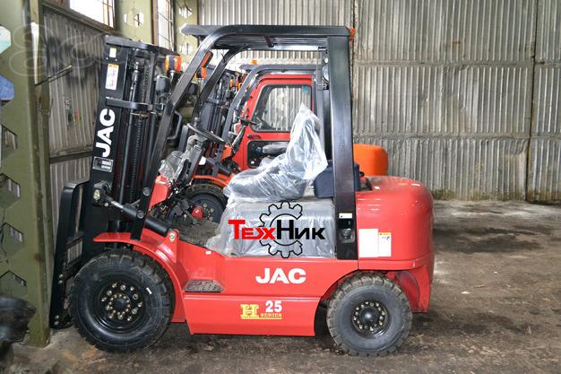 Распродажа вилочных погрузчиков JAC