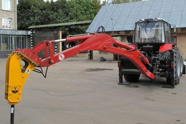 Гидромолот DF5 (Ю. Корея) на экскаваторы-погрузчики 5-9 тонн