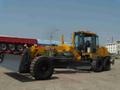 Автогрейдер XCMG GR215A