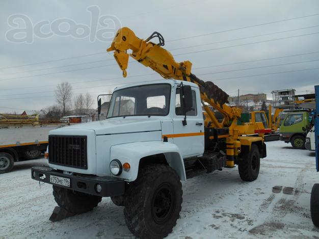 Бурильно-крановая машина Aichi D400 на базе ГАЗ 33081 «Садко»