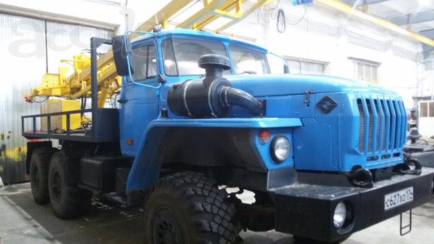 Установка разведочного бурения УРБ-2Д2