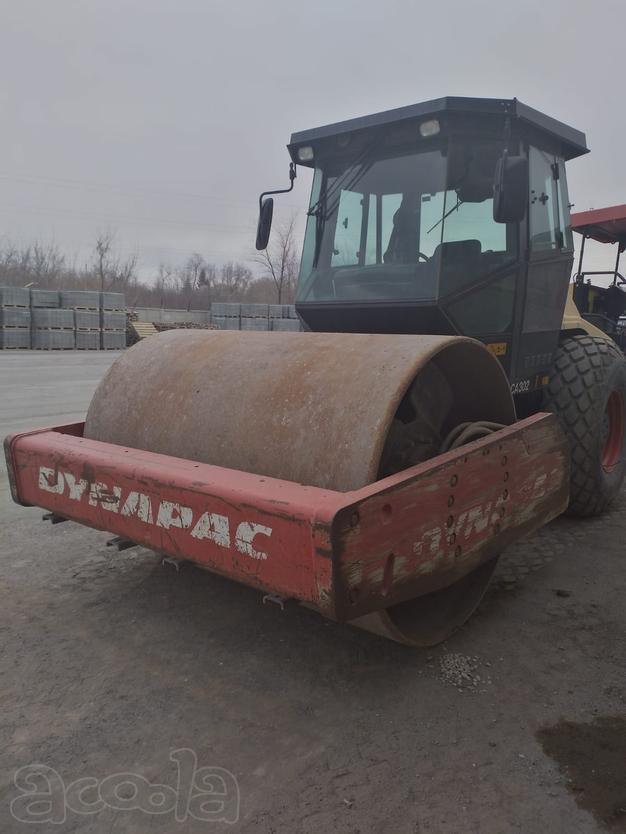 Каток грунтовый Dynapac CA302D